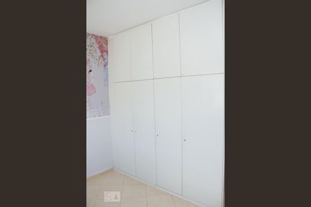 Quarto 01 de apartamento para alugar com 3 quartos, 180m² em Vila Valqueire, Rio de Janeiro