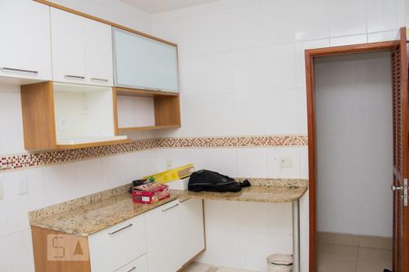 Apartamento para alugar com 180m², 3 quartos e 1 vagaCozinha