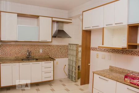 Apartamento para alugar com 180m², 3 quartos e 1 vagaCozinha