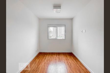 Banheiro do Quarto 2 de apartamento para alugar com 2 quartos, 66m² em Vila Ipojuca, São Paulo