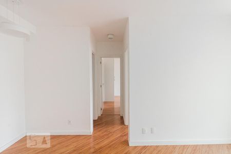 SALA  de apartamento para alugar com 2 quartos, 66m² em Vila Ipojuca, São Paulo