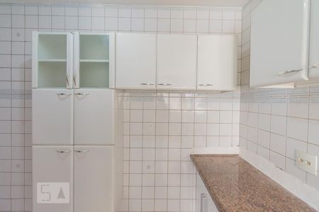 Apartamento à venda com 74m², 3 quartos e 1 vagaCozinha - Armários