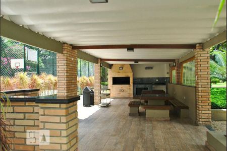 Apartamento para alugar com 55m², 1 quarto e 1 vaga Apartamento para alugar com 55m², 1 quarto e 1 vagaÁrea comum - Churrasqueira