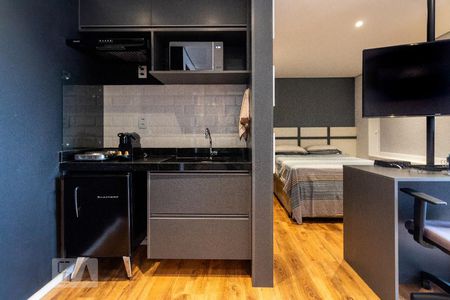 Apartamento à venda com 30m², 1 quarto e 1 vaga Apartamento à venda com 30m², 1 quarto e 1 vagaCozinha