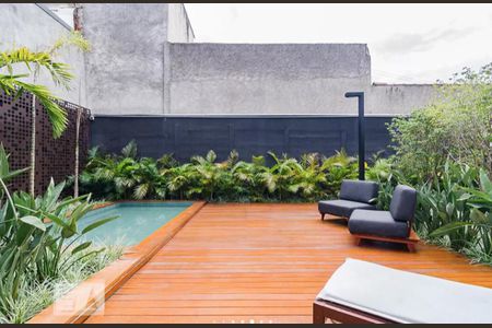 Apartamento à venda com 30m², 1 quarto e 1 vaga Apartamento à venda com 30m², 1 quarto e 1 vagaPiscina