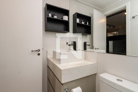 Studio para alugar com 42m², 1 quarto e 1 vaga Studio para alugar com 42m², 1 quarto e 1 vagaBanheiro