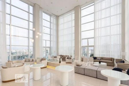 Studio para alugar com 42m², 1 quarto e 1 vaga Studio para alugar com 42m², 1 quarto e 1 vagaÁrea comum