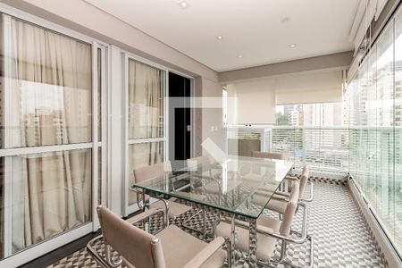 Studio para alugar com 42m², 1 quarto e 1 vaga Studio para alugar com 42m², 1 quarto e 1 vagaVaranda