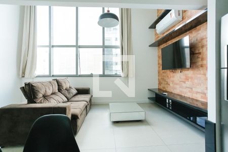 Sala de apartamento para alugar com 1 quarto, 80m² em Chácara das Pedras, Porto Alegre