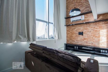 Sala de apartamento para alugar com 1 quarto, 80m² em Chácara das Pedras, Porto Alegre