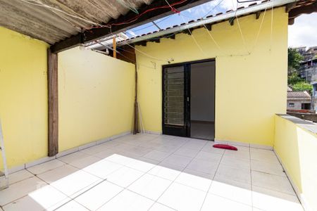 Quarto 2 - Varanda de casa para alugar com 2 quartos, 120m² em Vila Santana, São Paulo