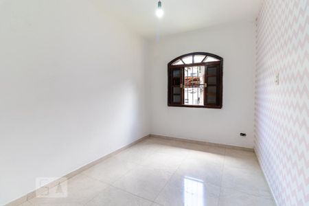 Quarto 1 de casa para alugar com 2 quartos, 120m² em Vila Santana, São Paulo