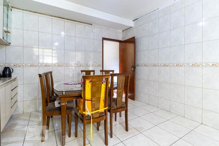 Casa para alugar com 180m², 3 quartos e 2 vagasCozinha