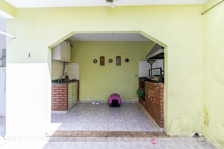 Casa para alugar com 180m², 3 quartos e 2 vagasQuintal