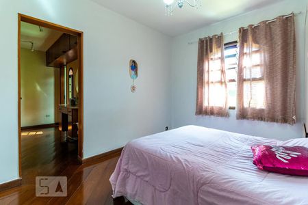 Casa para alugar com 180m², 3 quartos e 2 vagasQuarto 3 - Suíte