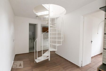 Sala 1 de apartamento para alugar com 2 quartos, 55m² em Cidade Líder, São Paulo