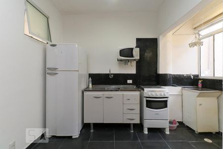 Apartamento à venda com 43m², 1 quarto e sem vaga Apartamento à venda com 43m², 1 quarto e sem vagaCozinha