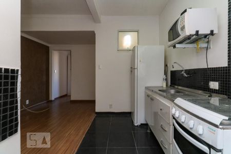 Apartamento à venda com 43m², 1 quarto e sem vaga Apartamento à venda com 43m², 1 quarto e sem vagaCozinha