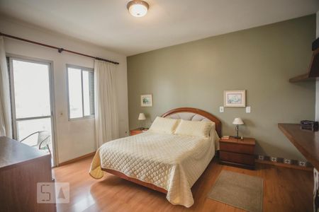 Apartamento à venda com 210m², 4 quartos e 3 vagasSuíte