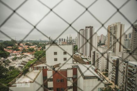 Apartamento à venda com 210m², 4 quartos e 3 vagasVista