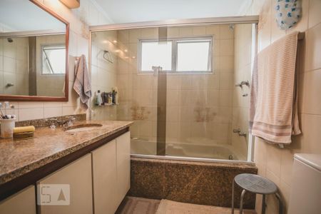 Apartamento à venda com 210m², 4 quartos e 3 vagasBanheiro Suíte