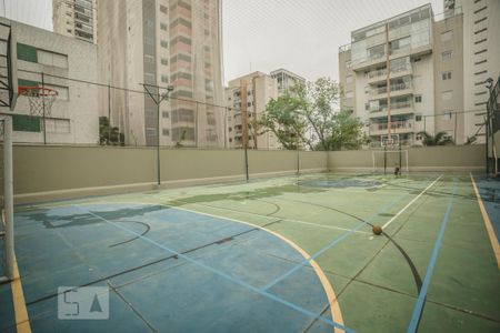 Apartamento à venda com 210m², 4 quartos e 3 vagasÁrea comum - Quadra Poliesportiva
