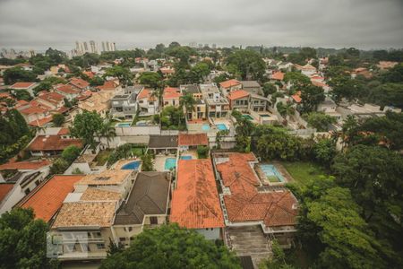 Apartamento à venda com 210m², 4 quartos e 3 vagasVista