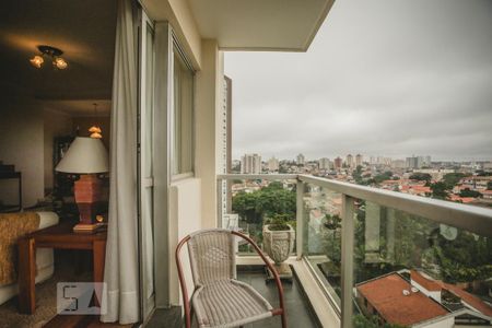 Apartamento à venda com 210m², 4 quartos e 3 vagasVaranda