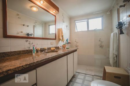 Apartamento à venda com 210m², 4 quartos e 3 vagasBanheiro 2