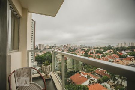 Apartamento à venda com 210m², 4 quartos e 3 vagasVaranda