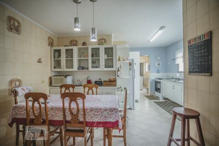 Apartamento à venda com 210m², 4 quartos e 3 vagasCozinha