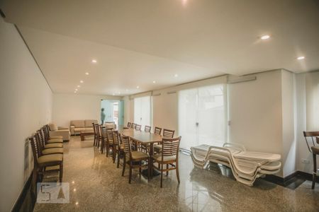 Apartamento à venda com 210m², 4 quartos e 3 vagasÁrea comum - Salão de festas