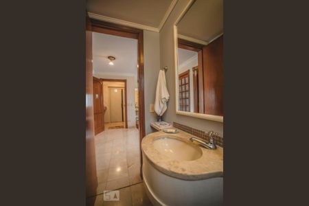 Apartamento à venda com 210m², 4 quartos e 3 vagasLavabo