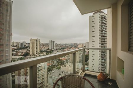 Apartamento à venda com 210m², 4 quartos e 3 vagasVaranda