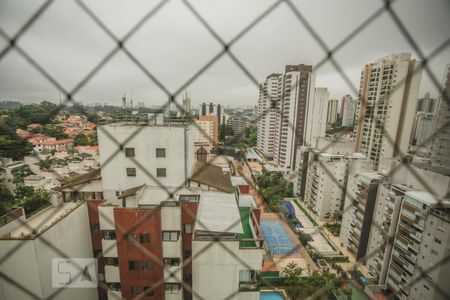 Apartamento à venda com 210m², 4 quartos e 3 vagasVista