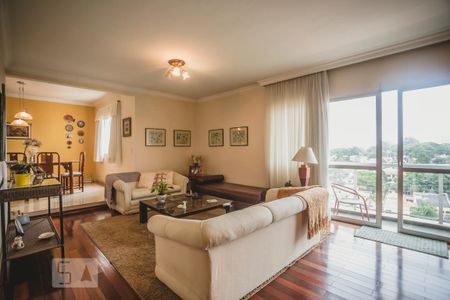 Sala de Estar de apartamento à venda com 4 quartos, 210m² em Jardim Prudência, São Paulo