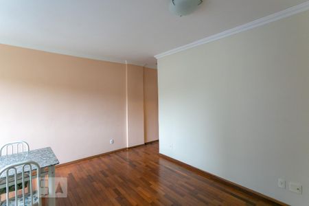 Sala de apartamento para alugar com 3 quartos, 68m² em Liberdade, Belo Horizonte