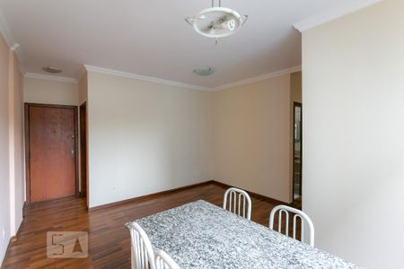 Sala de apartamento para alugar com 3 quartos, 68m² em Liberdade, Belo Horizonte