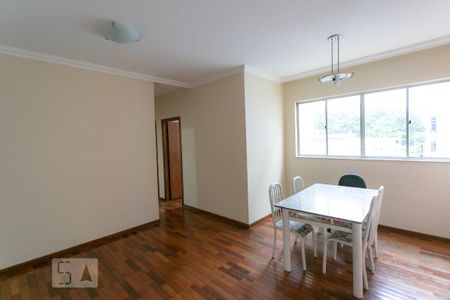Sala de apartamento para alugar com 3 quartos, 68m² em Liberdade, Belo Horizonte