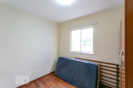 Quarto 2 de apartamento para alugar com 3 quartos, 68m² em Liberdade, Belo Horizonte
