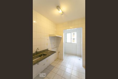 Cozinha de apartamento para alugar com 3 quartos, 68m² em Liberdade, Belo Horizonte