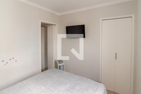 Quarto 1 de apartamento para alugar com 2 quartos, 55m² em Vila Mazzei, São Paulo