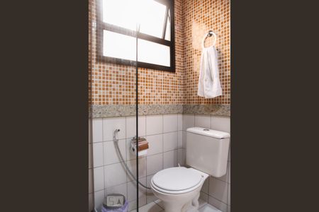 Apartamento à venda com 245m², 3 quartos e 2 vagasBanheiro da Suíte 1