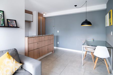 Sala de apartamento à venda com 2 quartos, 61m² em Vila Isa, São Paulo