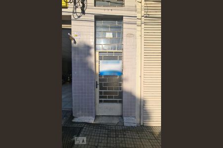 Apartamento para alugar com 100m², 3 quartos e sem vagaFachada