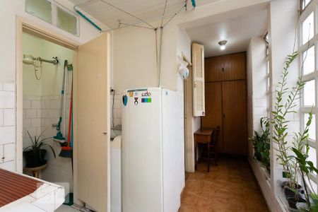 Apartamento à venda com 160m², 3 quartos e 1 vagaÁrea de Serviço