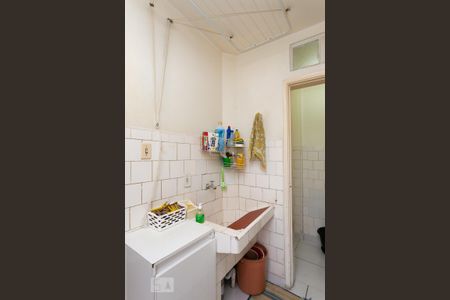 Apartamento à venda com 160m², 3 quartos e 1 vagaÁrea de Serviço