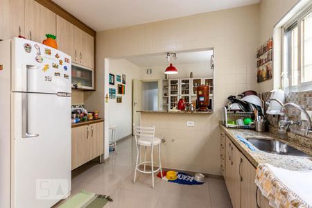 Casa à venda com 110m², 3 quartos e 2 vagas Casa à venda com 110m², 3 quartos e 2 vagasCozinha