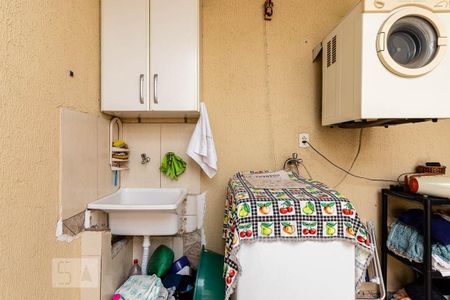 Casa à venda com 110m², 3 quartos e 2 vagas Casa à venda com 110m², 3 quartos e 2 vagasÁrea de serviço