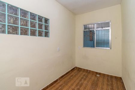 Quarto 1 de apartamento para alugar com 2 quartos, 45m² em Brás de Pina, Rio de Janeiro